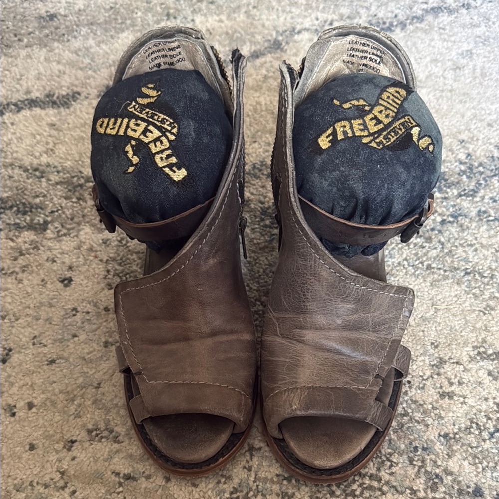 Freebird Brown Leather Distressed Boots